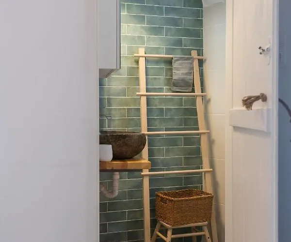 Blue Horizon Syrma Klima (Milos)