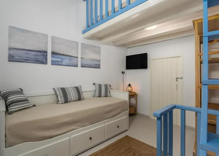 Blue Horizon Syrma Klima (Milos)